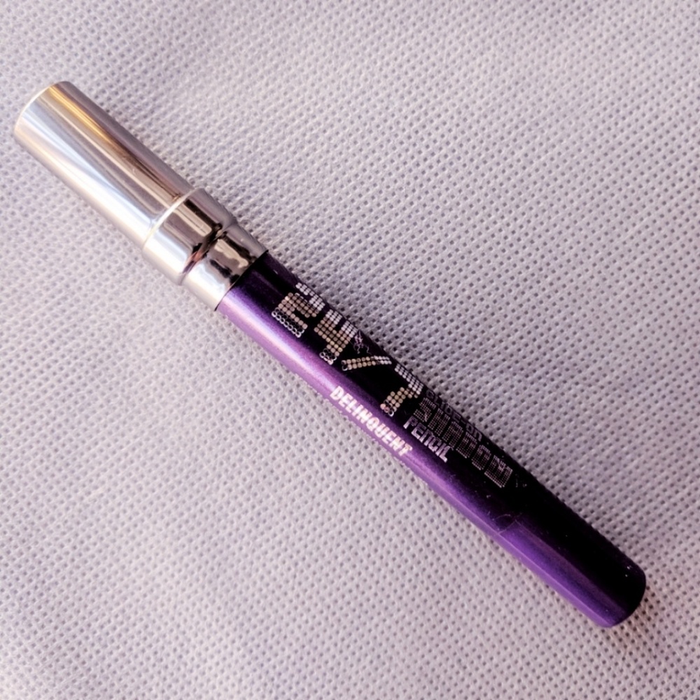Urban Decay 24/7 Glide On Eye Pencil Delinquent